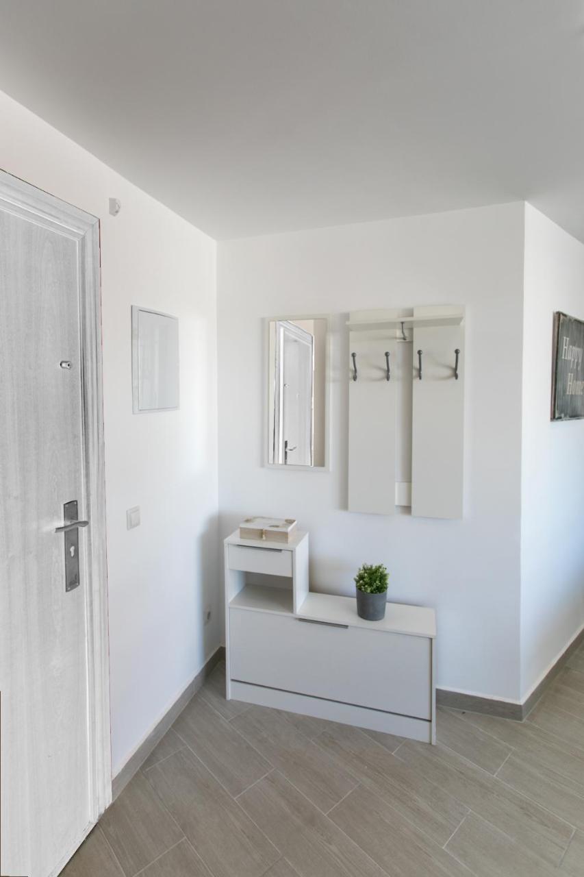 Puerto Marina Benalmadena بينالماذينا المظهر الخارجي الصورة