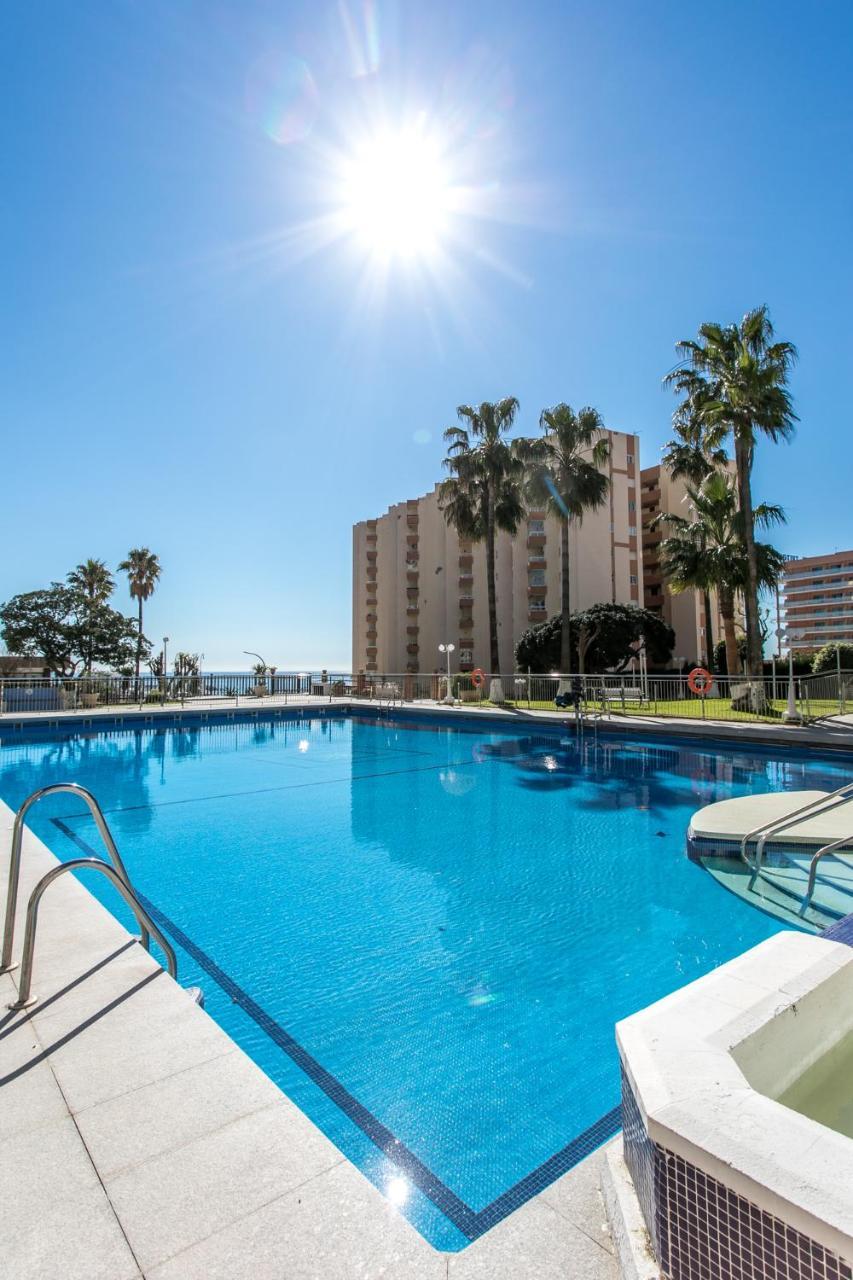 Puerto Marina Benalmadena بينالماذينا المظهر الخارجي الصورة