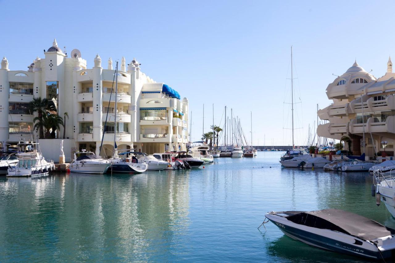 Puerto Marina Benalmadena بينالماذينا المظهر الخارجي الصورة